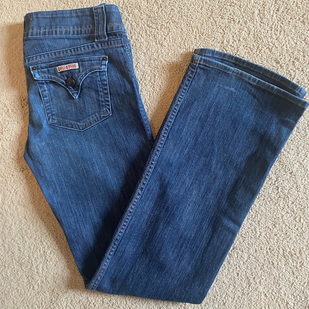 Hudson straight leg dark wash. Comfy!!